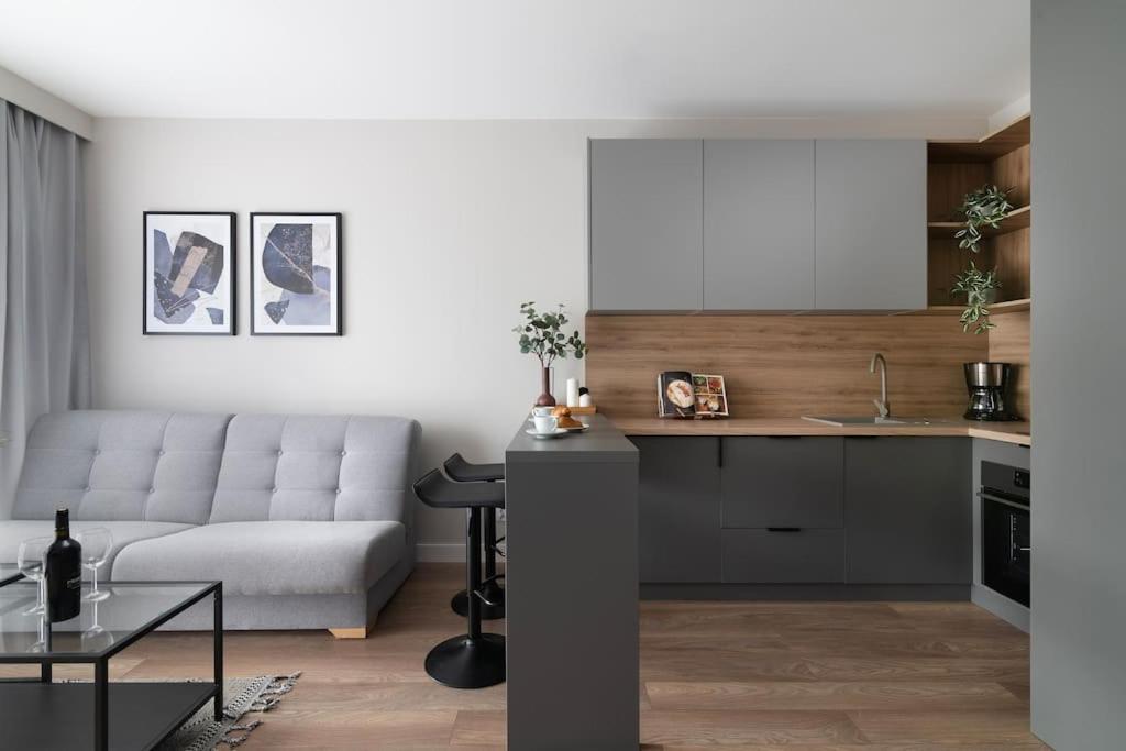 Easy Rent Apartments - Wettera II Lublin Ngoại thất bức ảnh